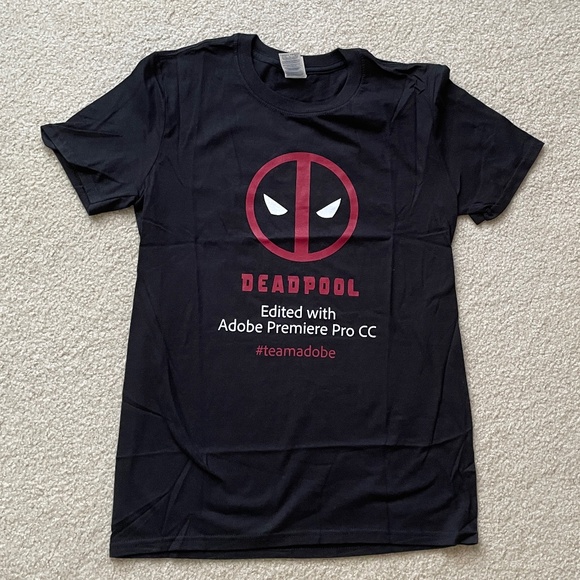Deadpool Black Short Sleeve T-Shirt Adobe 100% Cotton - Picture 1 of 8